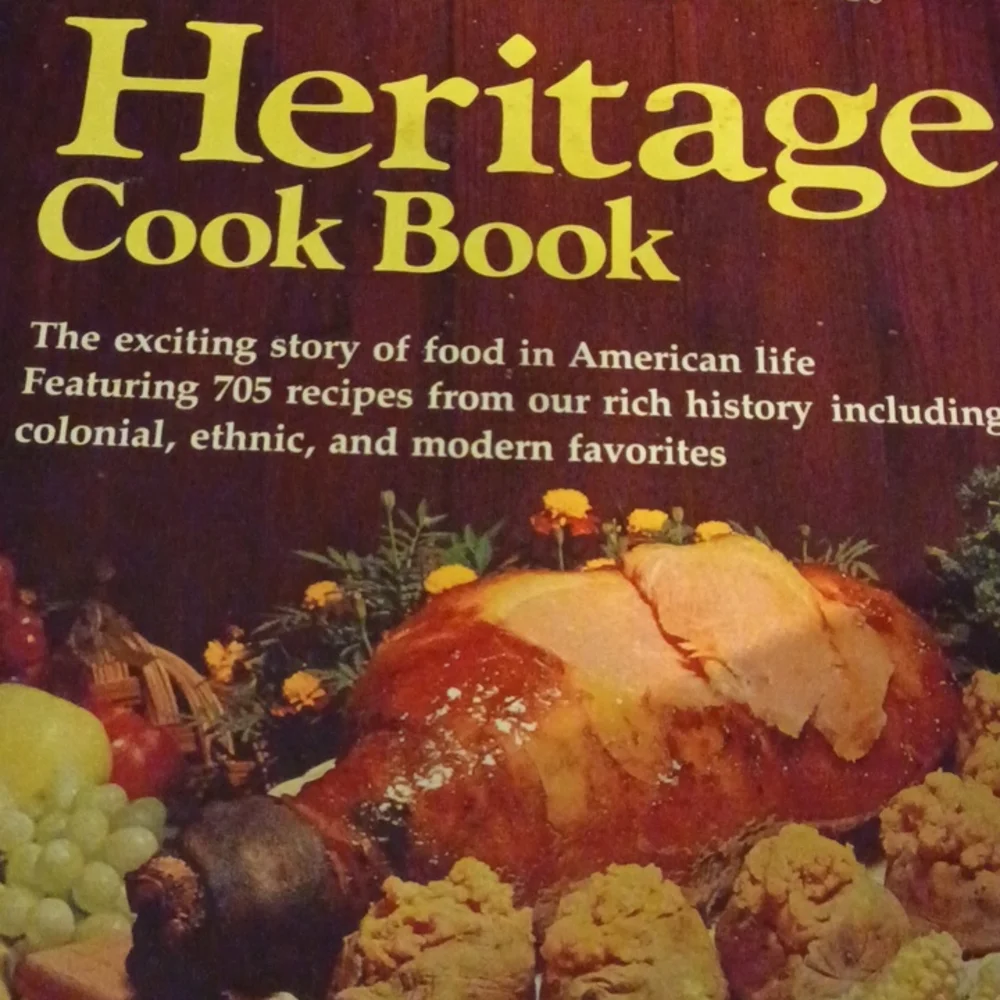 Heritage cookbook by Better Homes and Gardens  1975